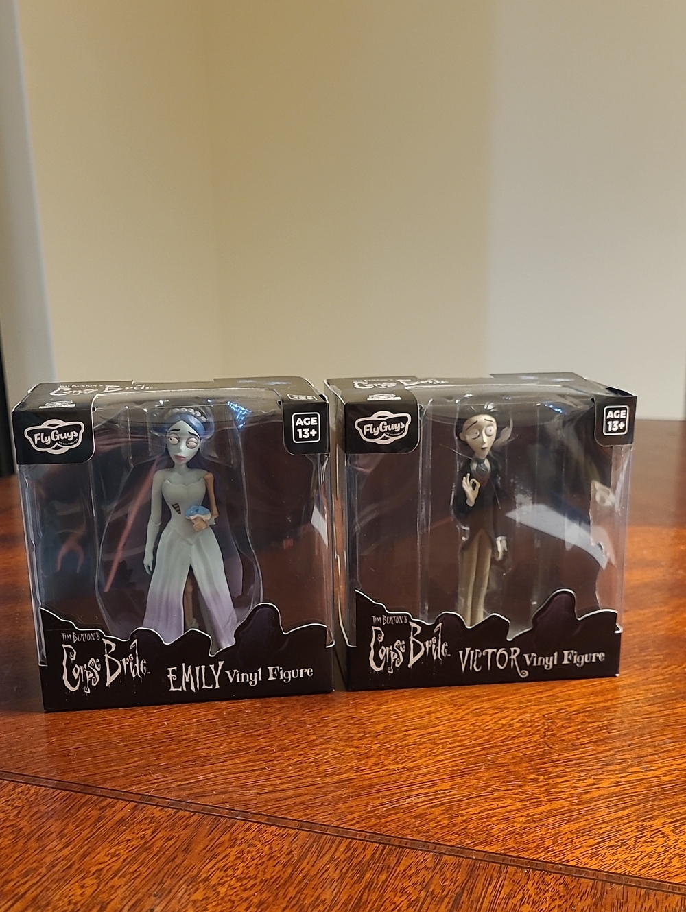 Tim Burtons Corpse Bride Emily Corpse Bride And Victor Finyl Figures